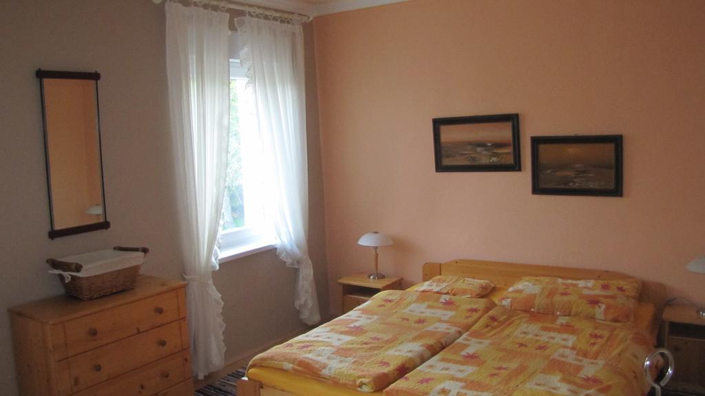 Alsohegyi Apartmanok Zalakaros Bilik gambar